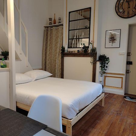 Appartement Studio Lumineux Et Fleuri Idealement Situe à Caen Extérieur photo