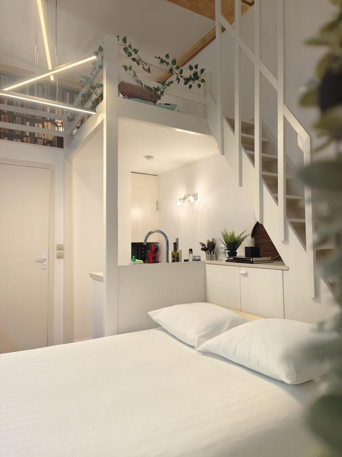 Appartement Studio Lumineux Et Fleuri Idealement Situe à Caen Extérieur photo
